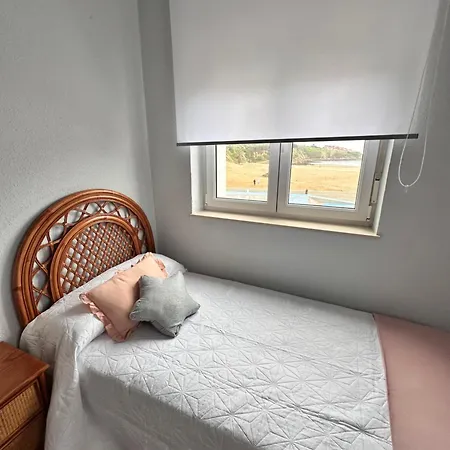 Primera Linea De Playa 아파트 수안세스