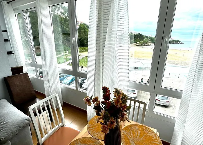 Primera Linea De Playa * Suances