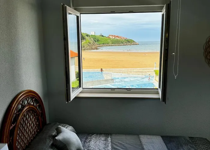 Primera Linea De Playa * Suances